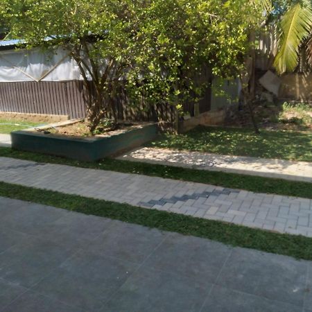 Golden Villa Ambalangoda  Exterior photo