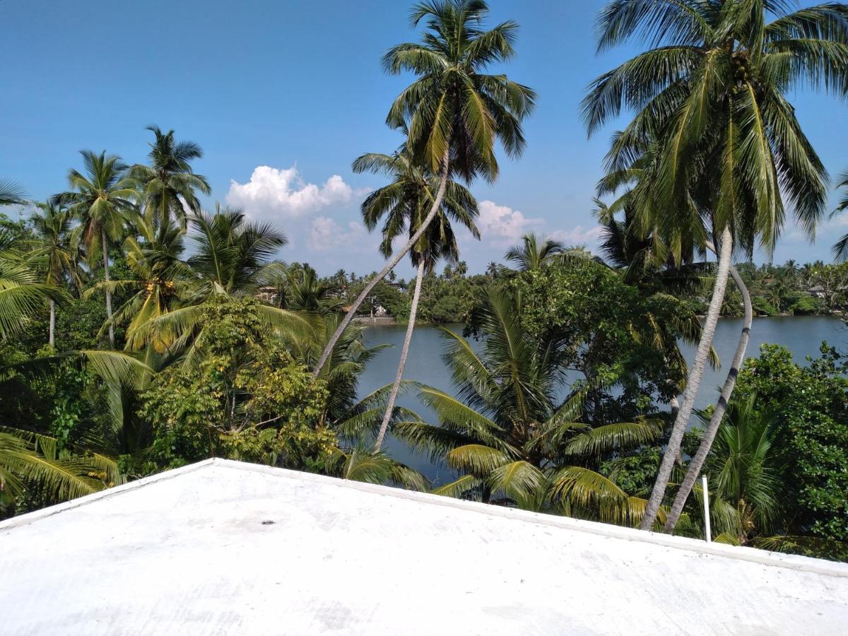 Golden Villa Ambalangoda  Exterior photo