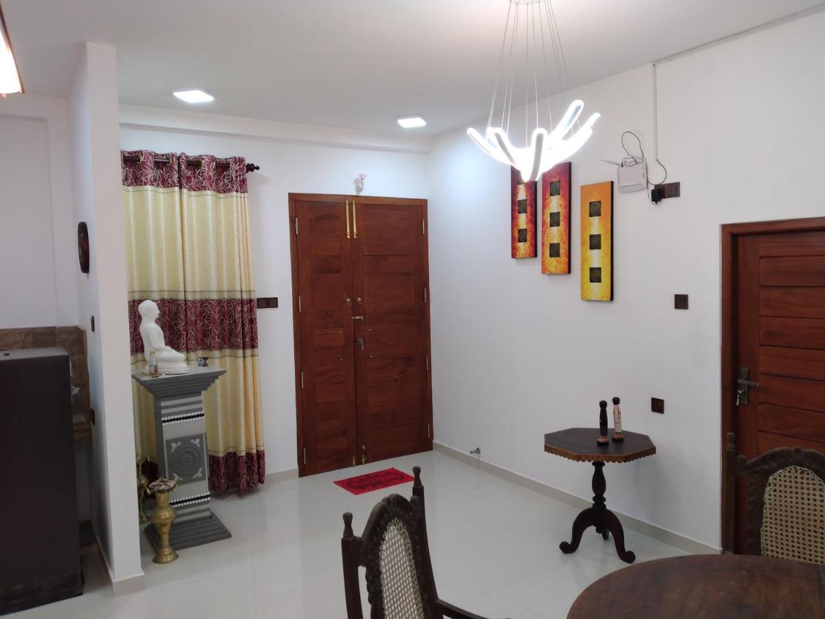 Golden Villa Ambalangoda  Exterior photo